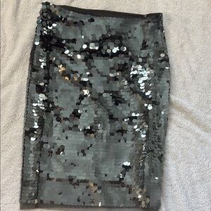 Silver Sequin Knee-Length Pencil Skirt